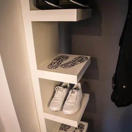 Unterschlupf Mit Garten & Whirlpool Appartement