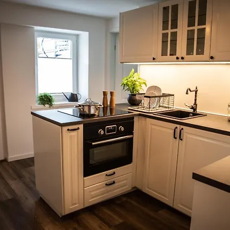 Unterschlupf Mit Garten & Whirlpool Apartment