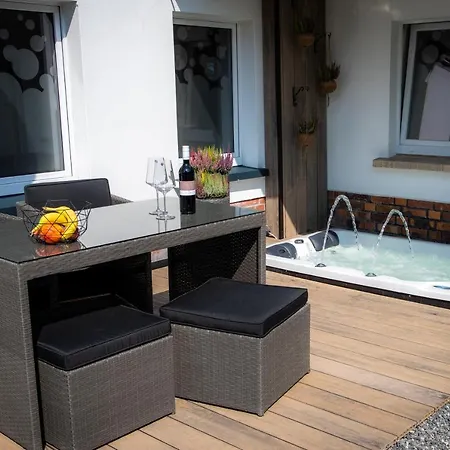 Unterschlupf Mit Garten & Whirlpool Apartment Radeberg